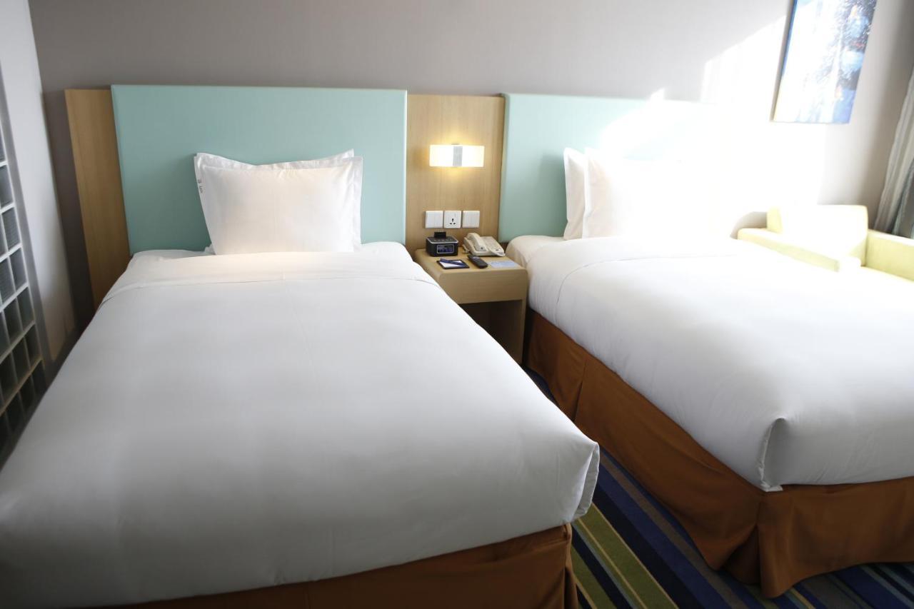 Holiday Inn Express Yingkou Onelong Plaza By Ihg Gaizhou Екстериор снимка