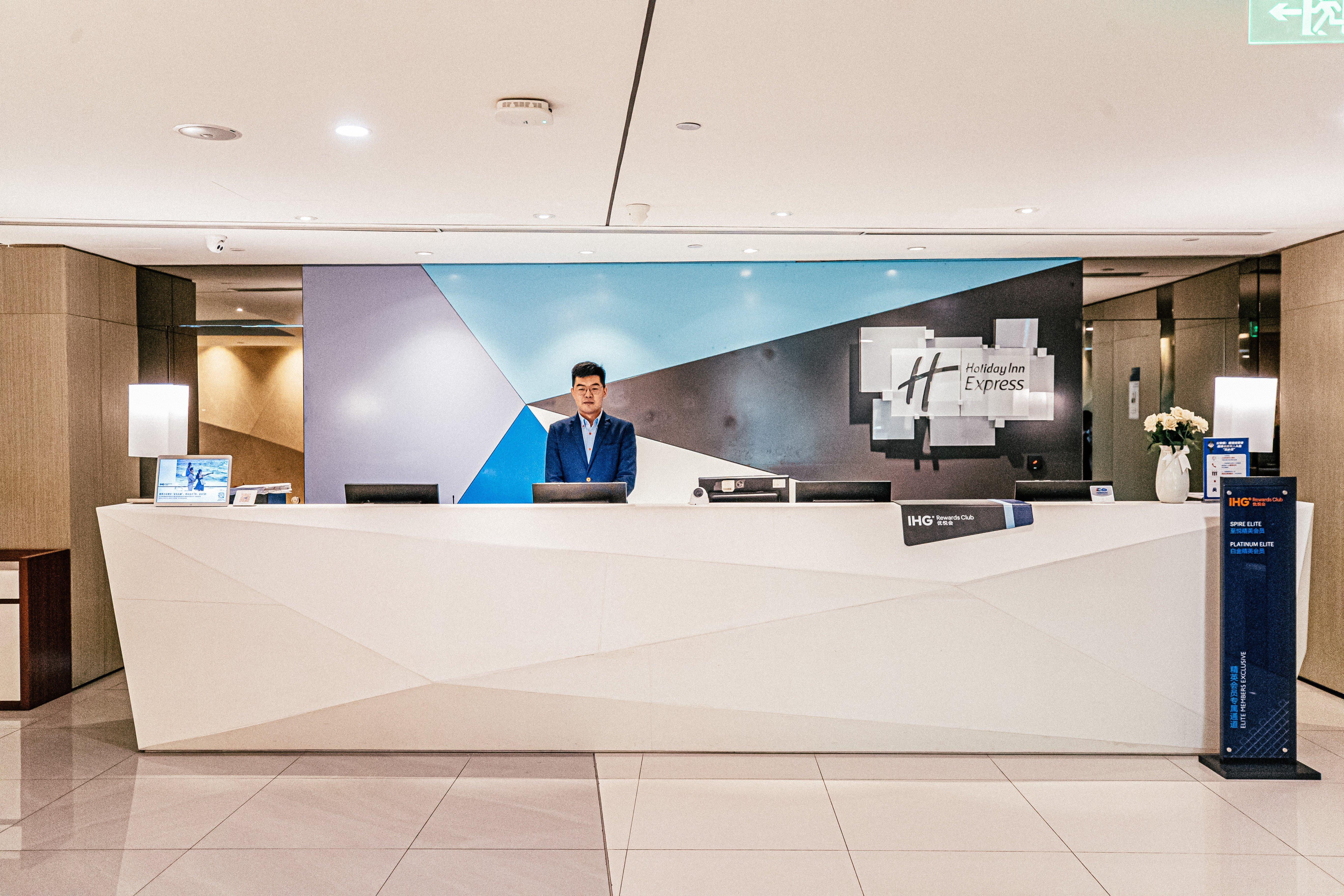 Holiday Inn Express Yingkou Onelong Plaza By Ihg Gaizhou Екстериор снимка